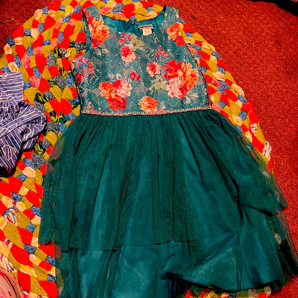 A pretty blue dress